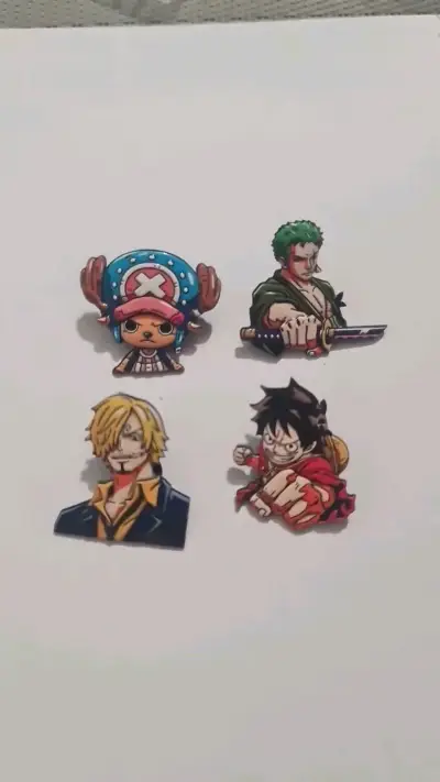 Set de pines de personajes de anime - miniatura 3