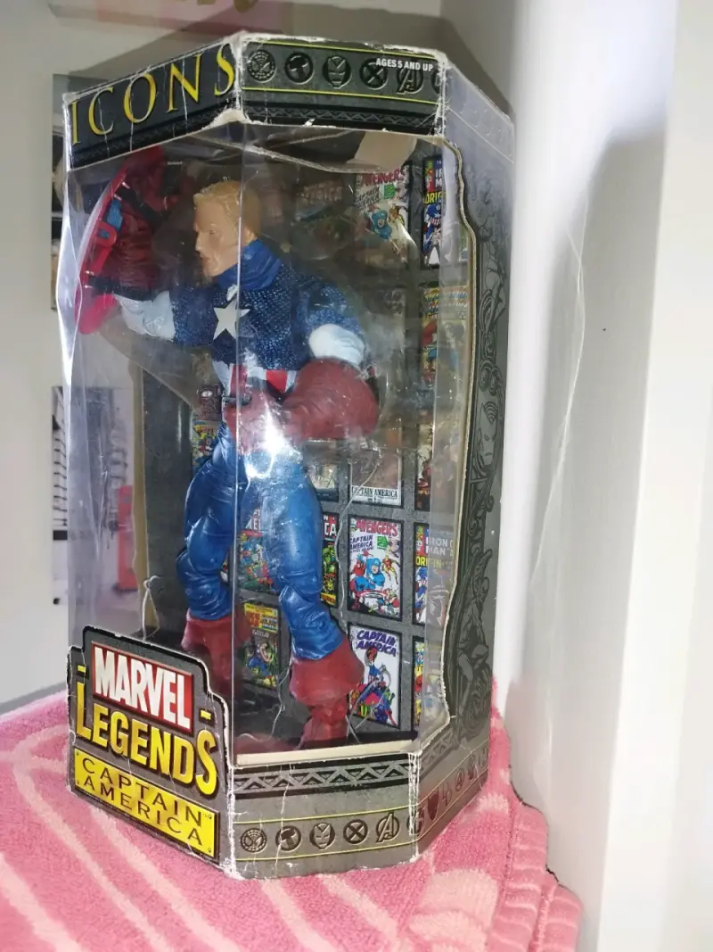 Marvel Legends Icons Captain America Toy Biz 2006 - 2
