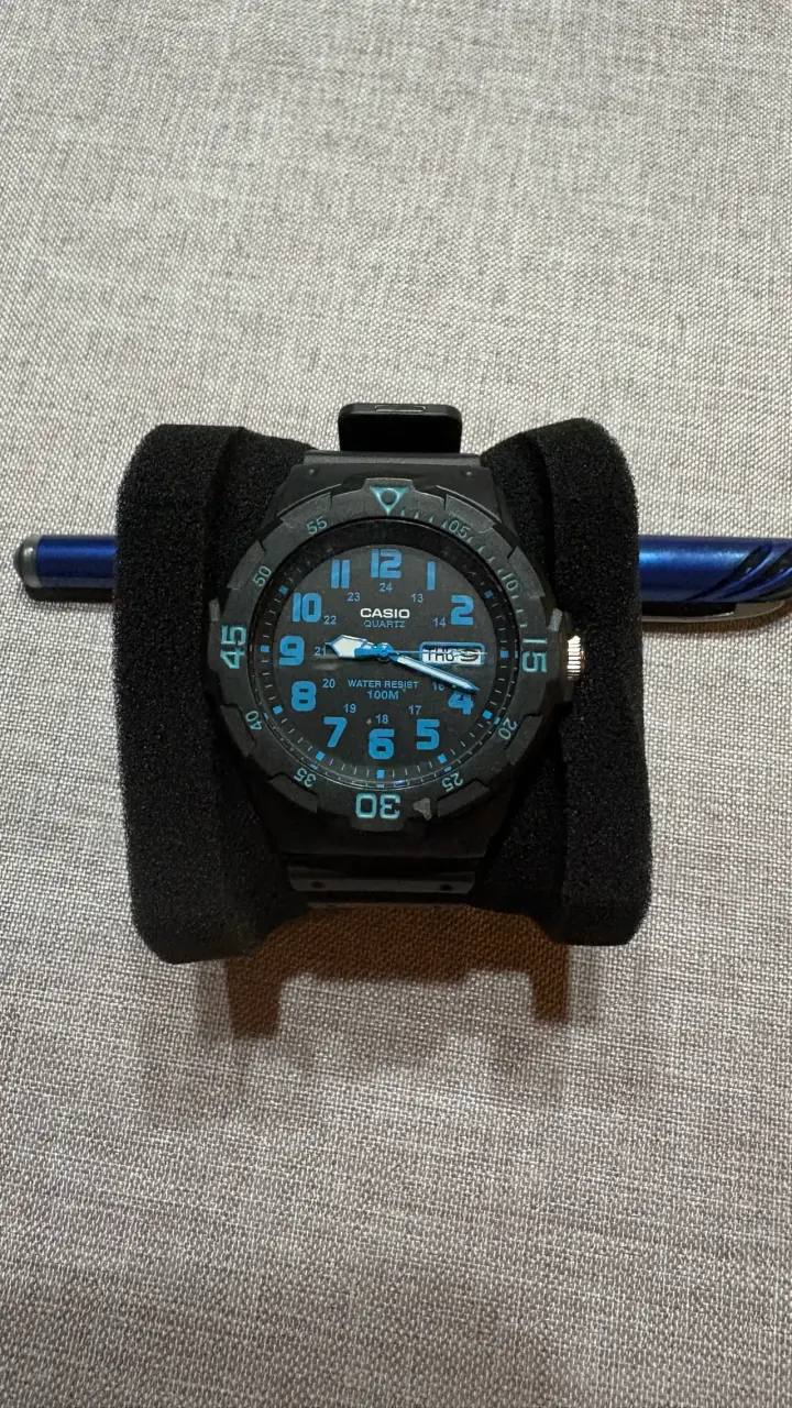 Reloj Casio MRW-200H resistente al agua - 1