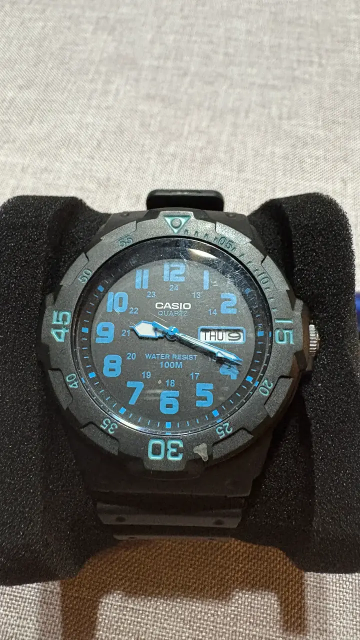 Reloj Casio MRW-200H resistente al agua - 2