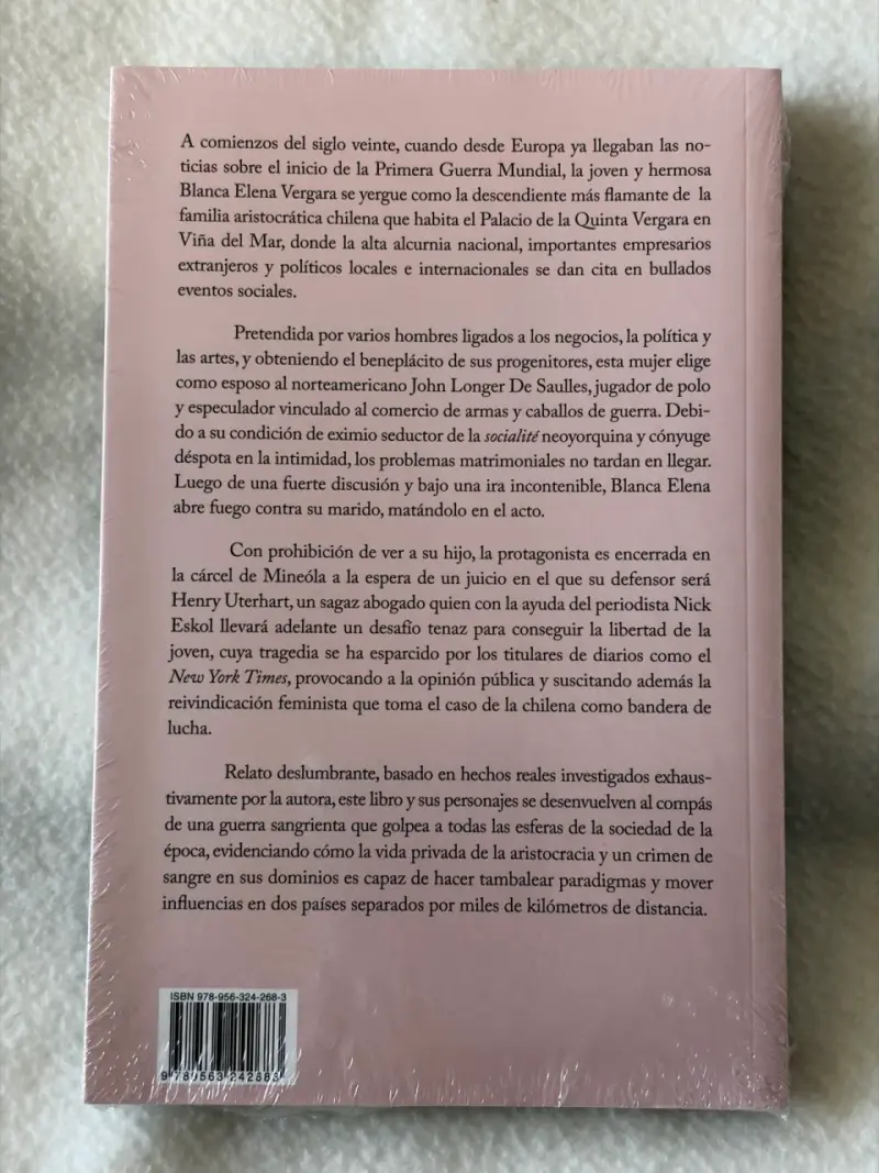 Libro 'Blanca Elena' de Luz Larraín - 2