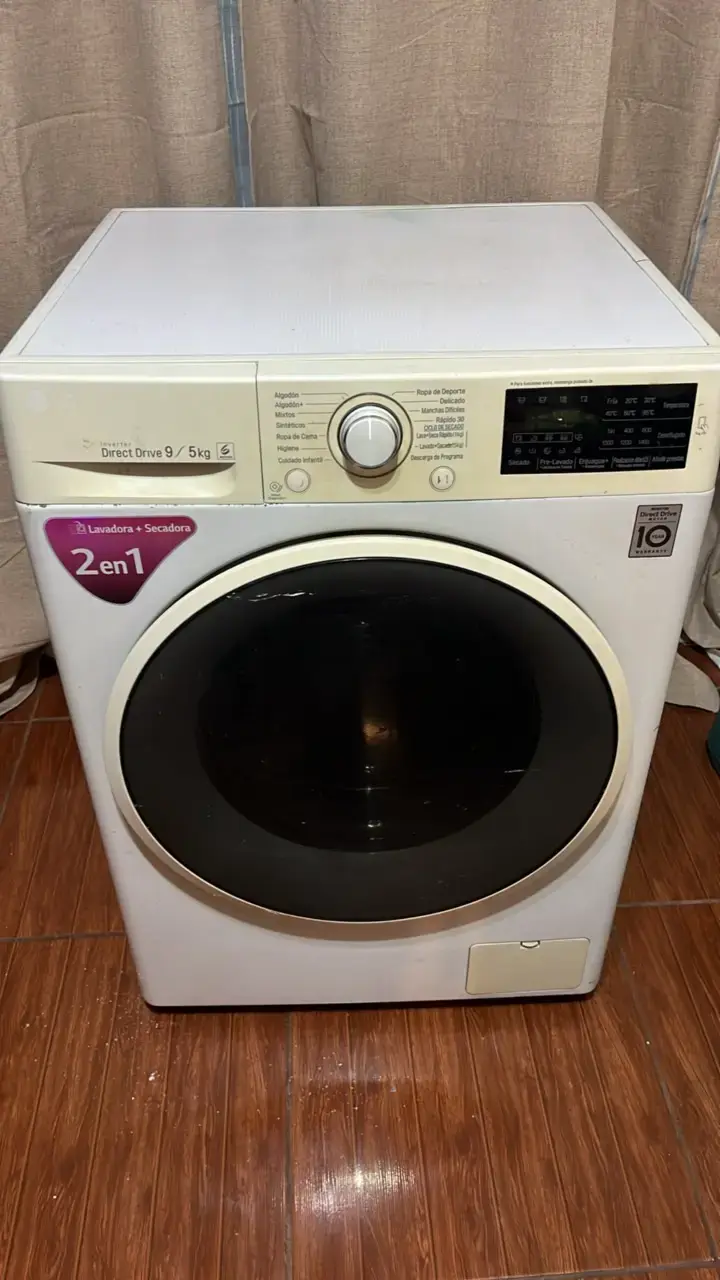 Lavadora Secadora LG Direct Drive 9/5 kg - 1