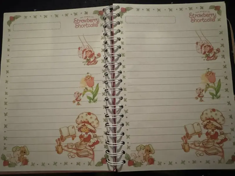 Agenda Frutillita con diseño vintage - 6