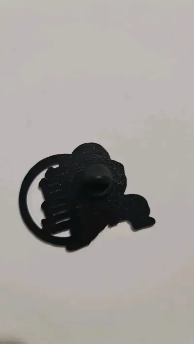 Pin de personaje anime Krilin - miniatura 4