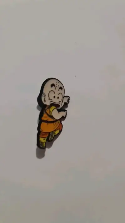 Pin de personaje animado Krilin - miniatura 1