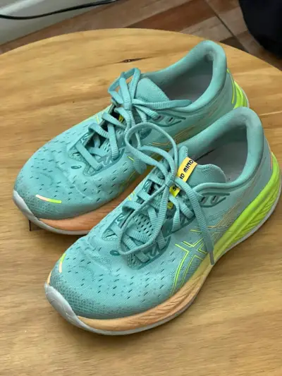 Zapatillas deportivas Asics color turquesa - miniatura 1
