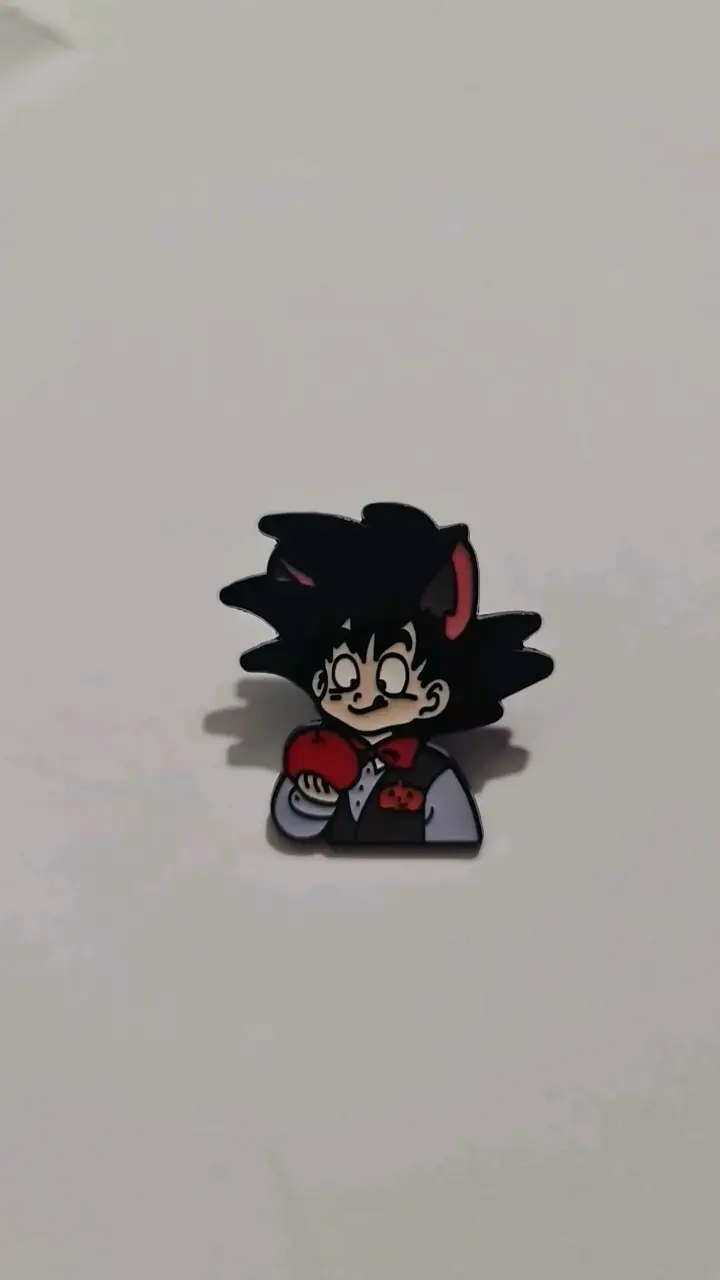 Pin de personaje anime estilo Goku - 2