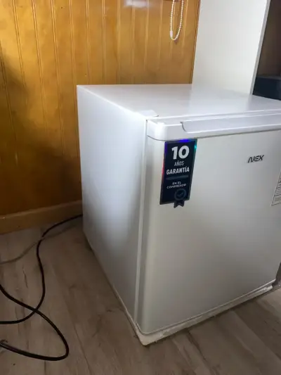 Refrigerador pequeño Nex - miniatura 2