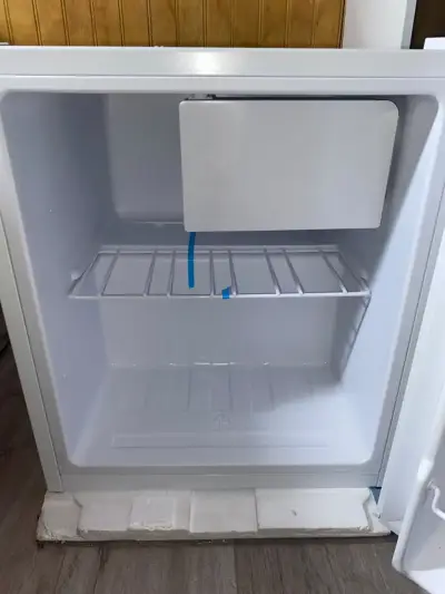 Refrigerador pequeño Nex - miniatura 3