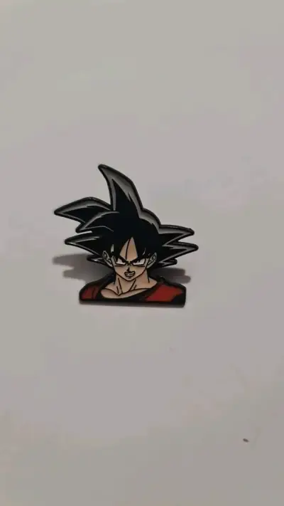 Pin de personaje anime Goku - miniatura 1