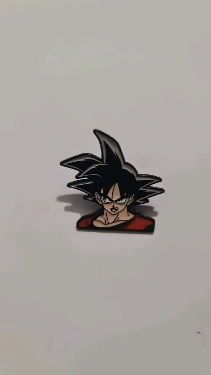 Pin de personaje anime Goku - 3