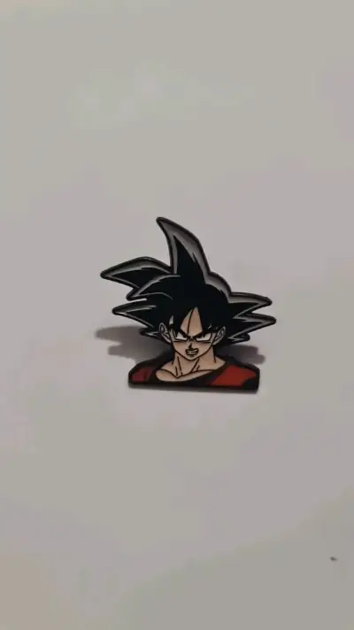 Pin de personaje anime Goku - miniatura 3