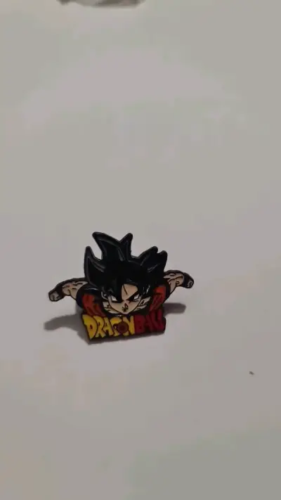 Pin de Goku Dragon Ball Z - miniatura 2