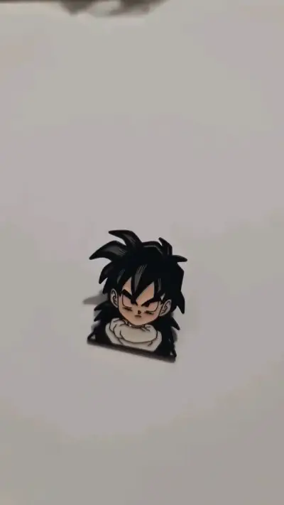 Pin de personaje anime estilo Goku - miniatura 3