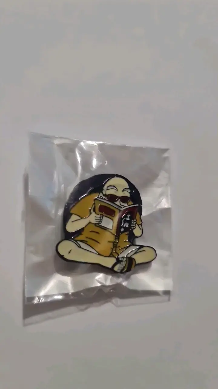 Pin de esmalte con diseño de lector - 3