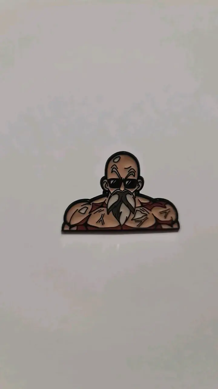 Pin de personaje calvo con barba y tatuajes - 2