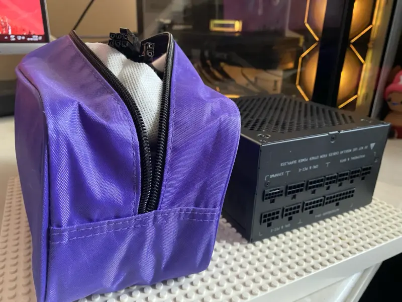 Fuente de Poder NZXT C1200 con Cables Modulares - 4