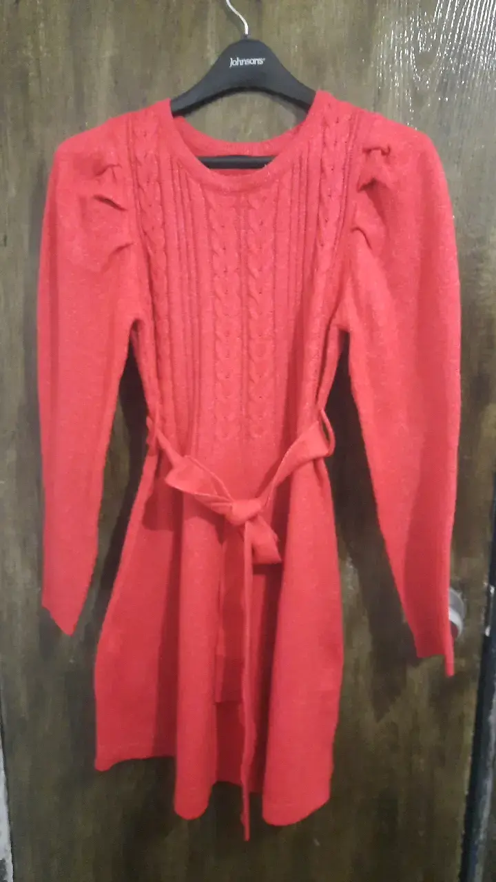Vestido rojo de punto con lazo - 1