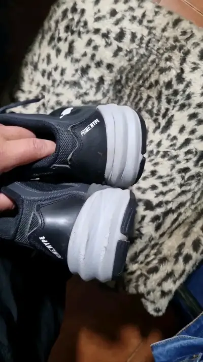 Zapatillas deportivas negras Nike para hombre - miniatura 4