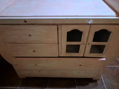 Cómoda de Madera con Cajones y Puertas - miniatura 1