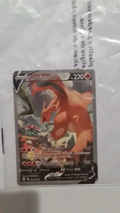 Carta Pokémon Charizard V Básico - miniatura 1