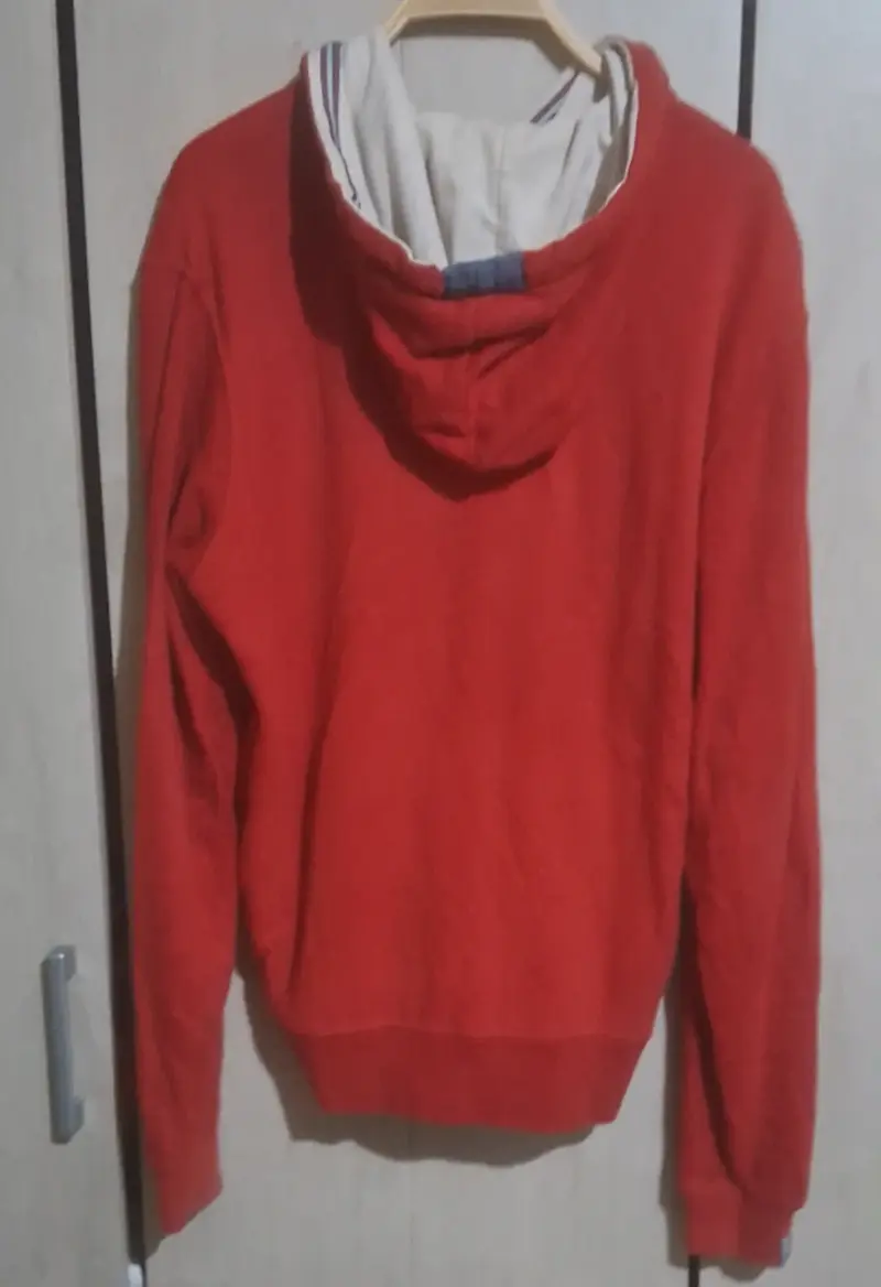 Polerón rojo con capucha Ferouch Jeans - 2
