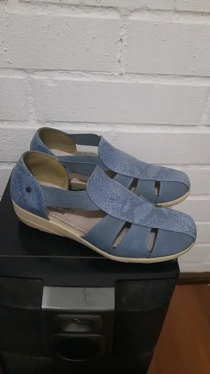 Sandalias de cuero azul para mujer - 2