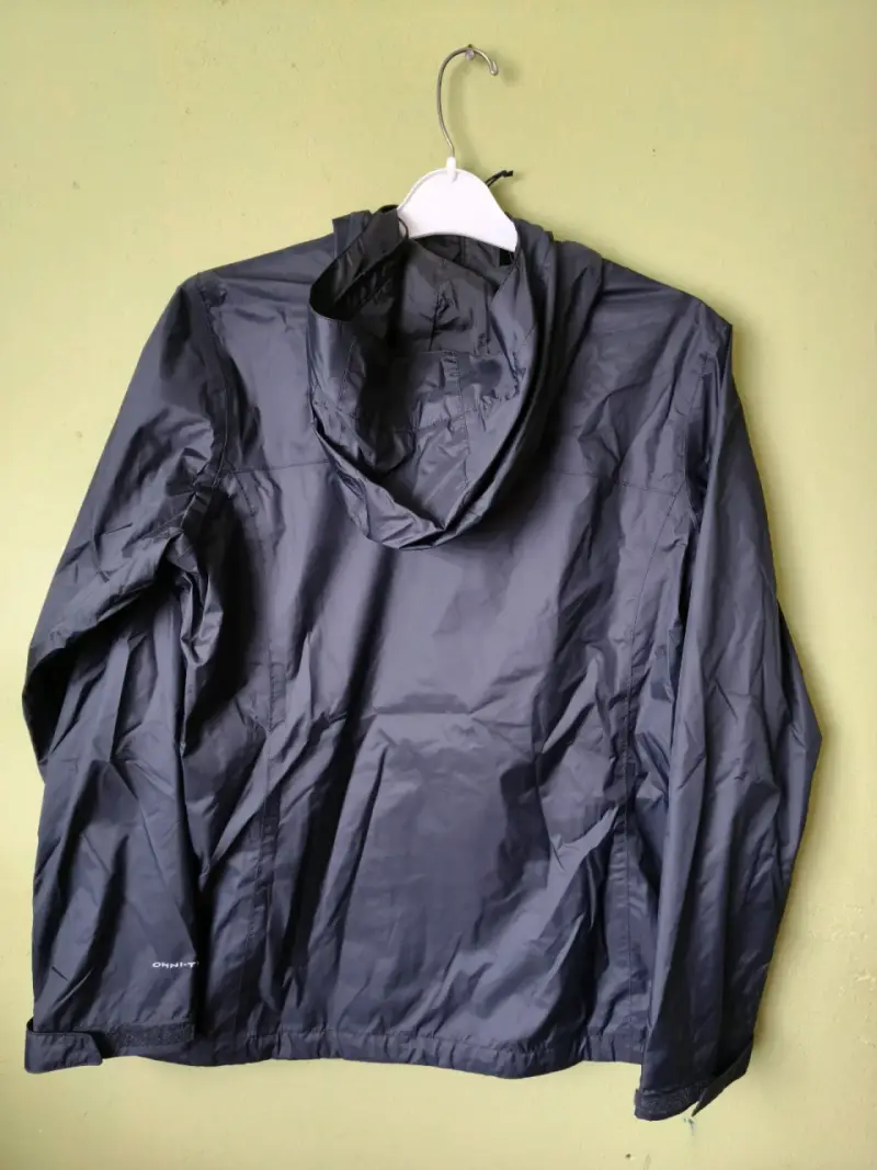 Chaqueta impermeable Columbia negra para mujer - 2