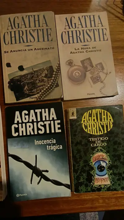 Colección de libros Agatha Christie edición La Nación - miniatura 4