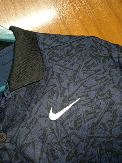 Polera Polo Nike Azul con Estampado - miniatura 2