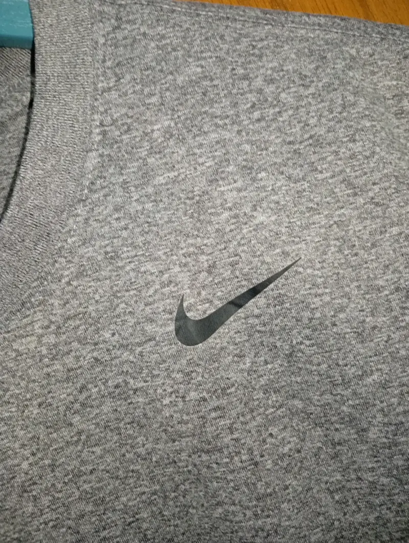 Polera Polo Nike Azul con Estampado - 5