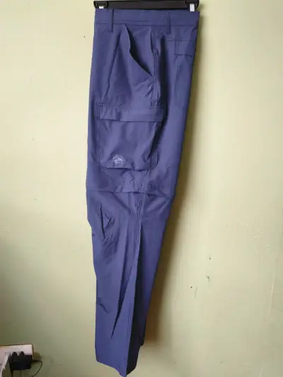 Pantalones cargo azul para hombre desmontable - miniatura 1