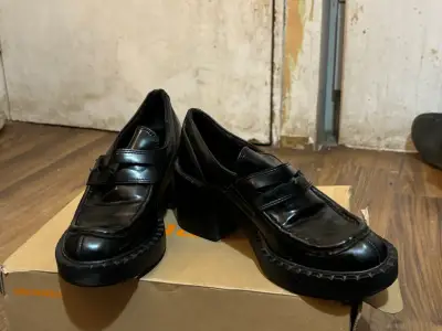 Zapatos negros H&M - miniatura 1