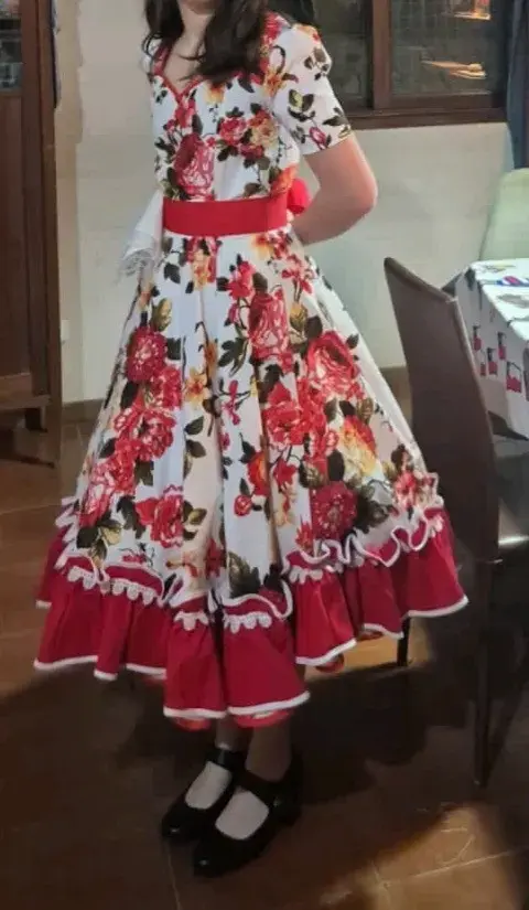 Vestido de china y tacones adhoc - 1