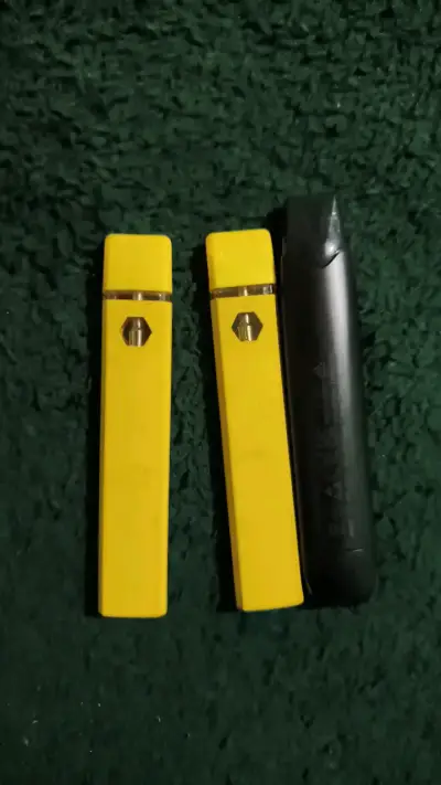 Vaporizadores portátiles recargables amarillos - miniatura 1