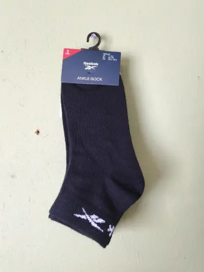 Calcetines tobilleros negros Reebok talla M - miniatura 1