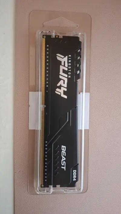 Memoria RAM Kingston Fury Beast DDR4 - miniatura 1