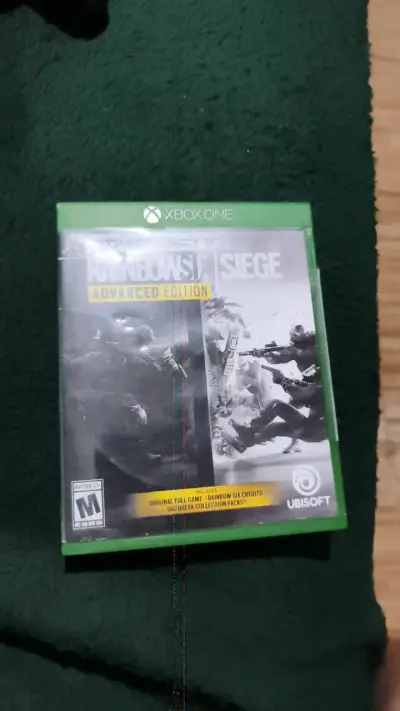 Juego Xbox One Tom Clancy's Rainbow Six Siege Advanced Edition - miniatura 1