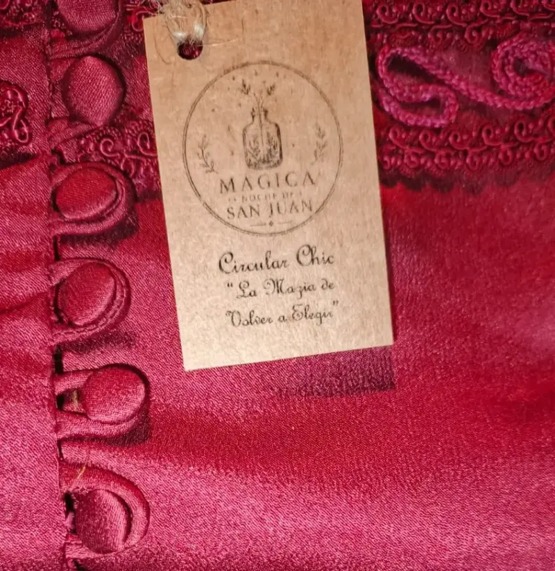Línea Fiesta - Conjunto Alta Costura Rojo Vino M - 5