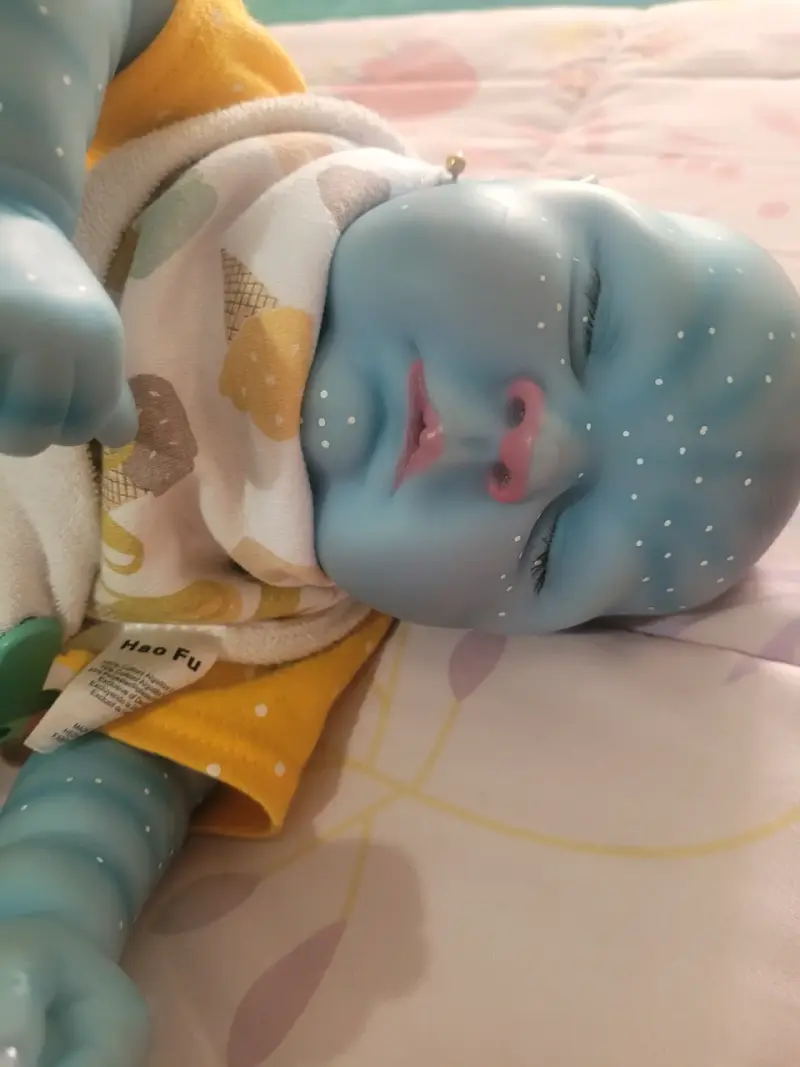 Muñeca reborn avatar, brilla en la oscuridad - 2