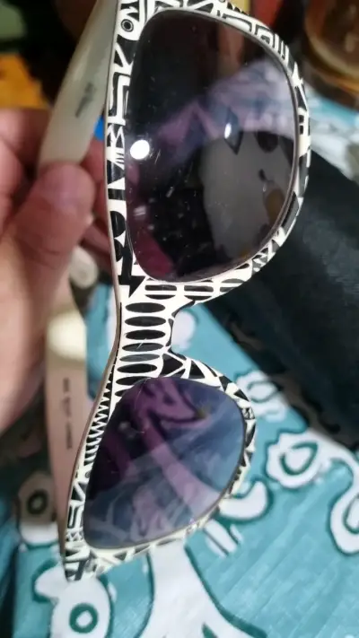 Gafas de Sol Aeropostale Estilo Tribal - miniatura 4