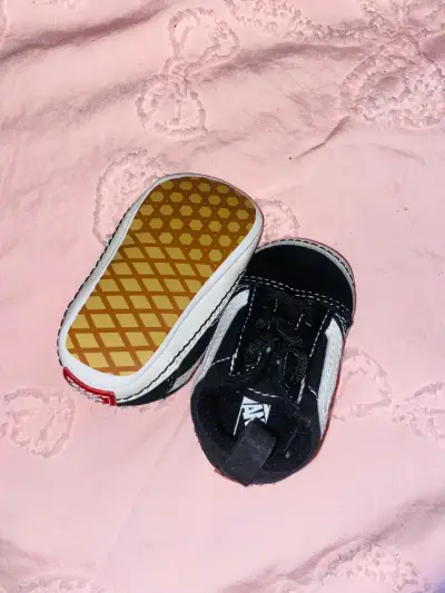 Gateadoras negras para bebé estilo Vans - miniatura 3
