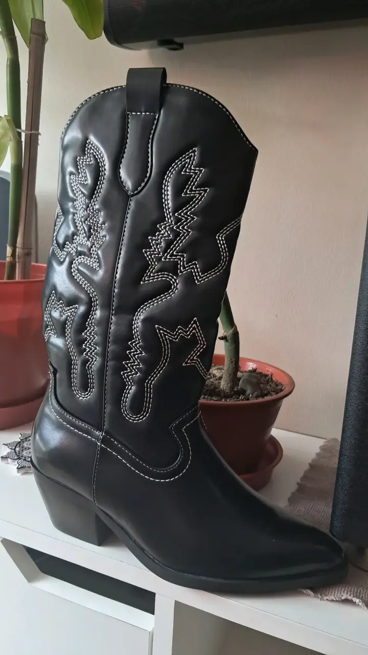 BOTAS TEXANAS HILO BLANCO - 1