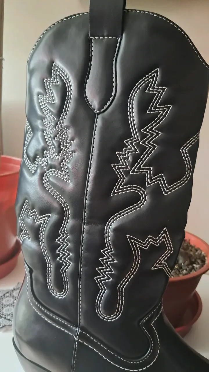BOTAS TEXANAS HILO BLANCO - 3
