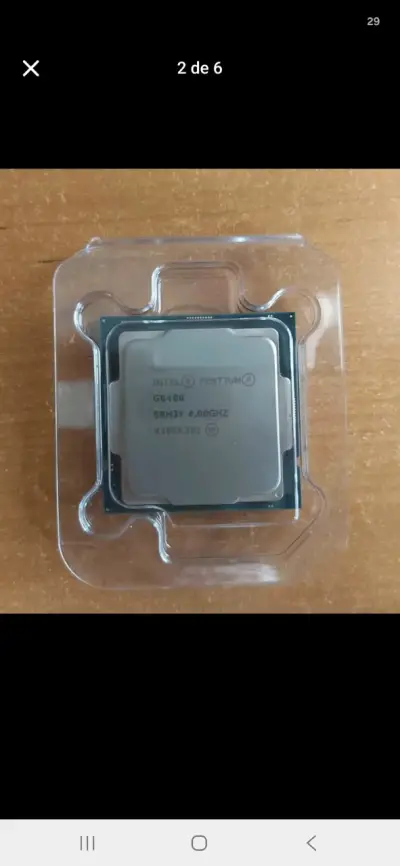 Procesador Intel Pentium Gold G6400 4.00GHz - miniatura 1
