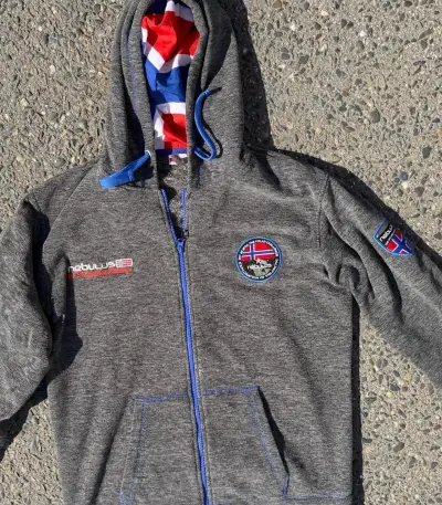 Polerón con capucha Nebulus gris con bandera🇳🇴 - miniatura 3