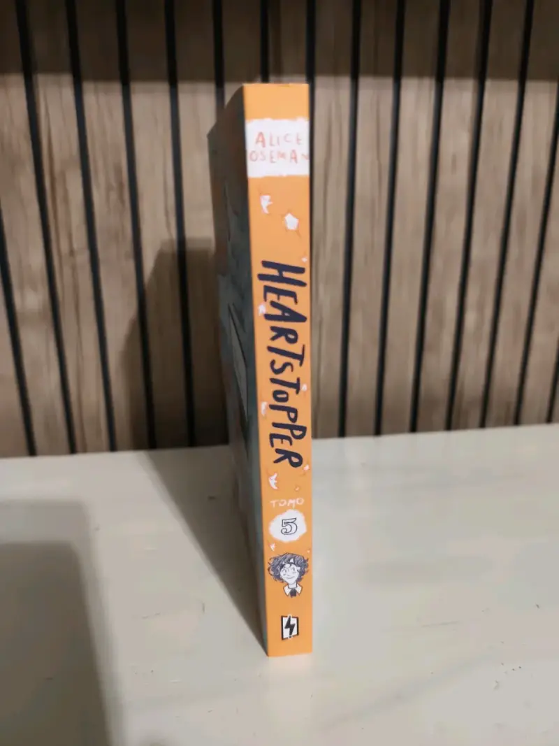 Libro Heartstopper Tomo 5 de Alice Oseman - 4