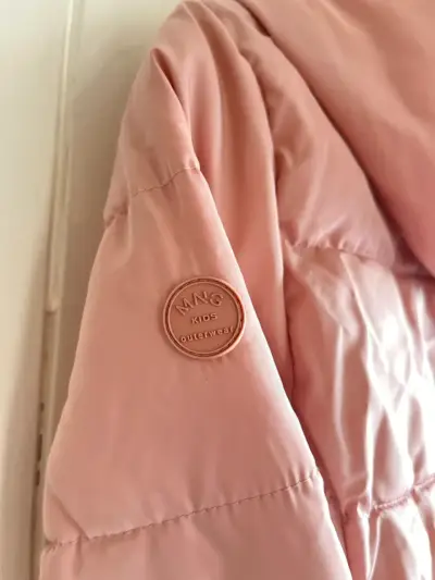 Abrigo de niña rosa Mango Kids - miniatura 4
