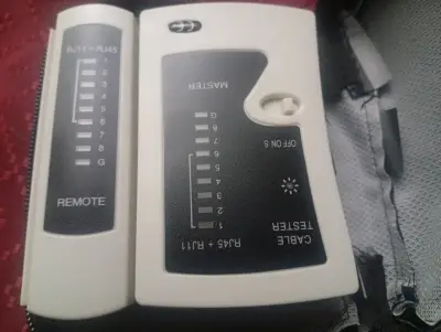 Probador de cables RJ45 RJ11 con estuche - miniatura 2