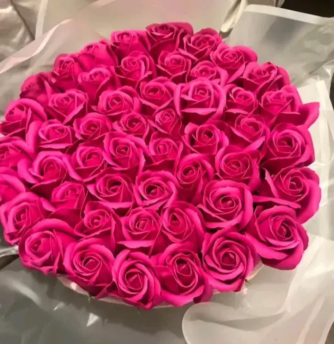 Ramo buchon rosas jabón - 3